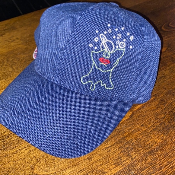 Ball Cap Hand Embroidered Space Head - Picture 1 of 2